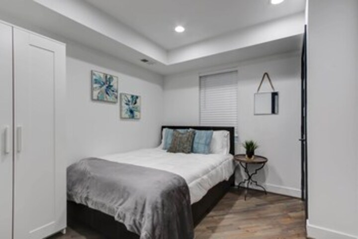 Room 14 of 15