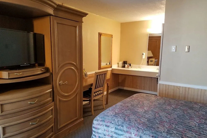 Room 7 of 7