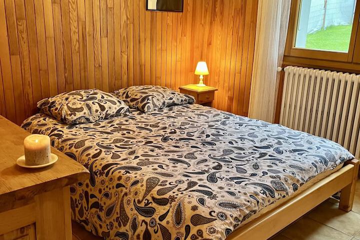 Room 2 of 68