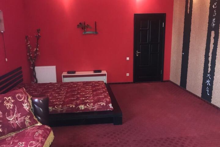 Room 8 of 39