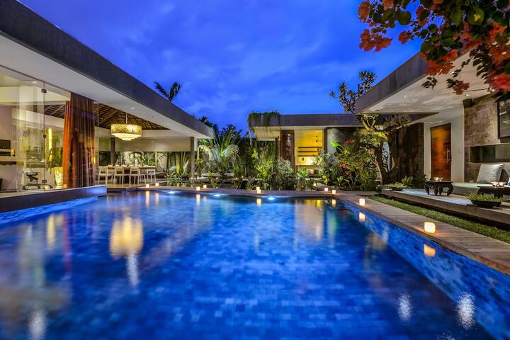 Pool 18 of 29