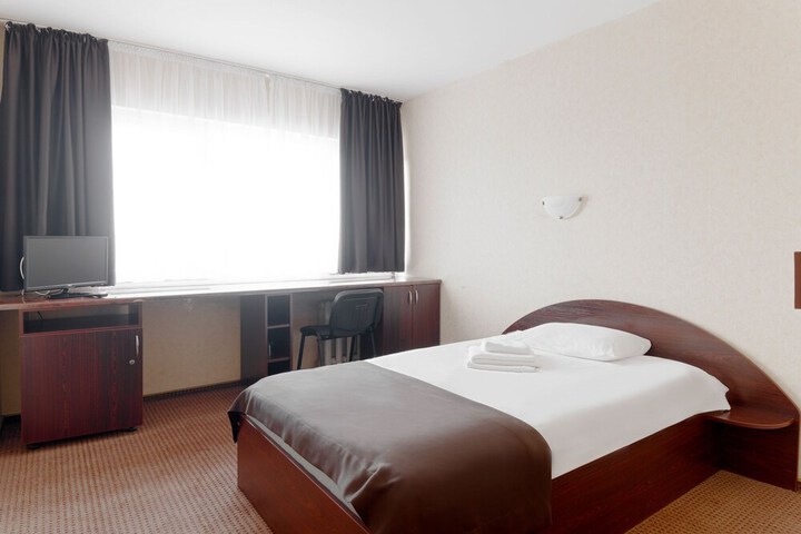 Room 3 of 51