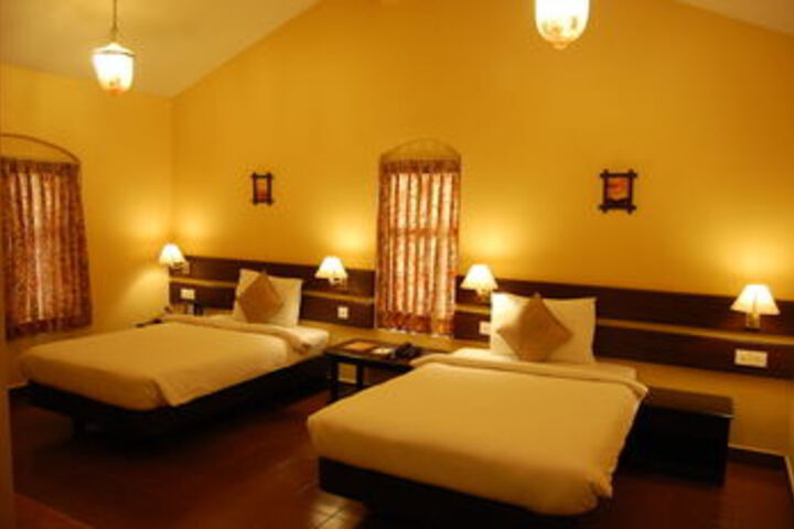 Room 4 of 53