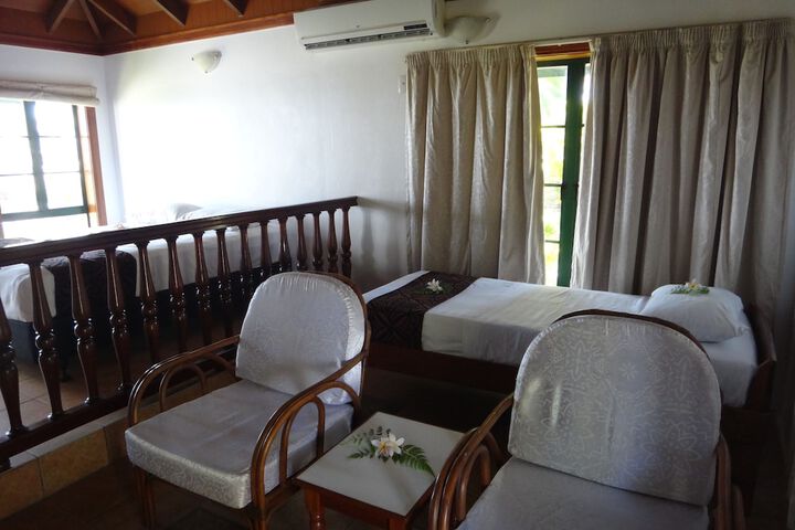 Room 10 of 61
