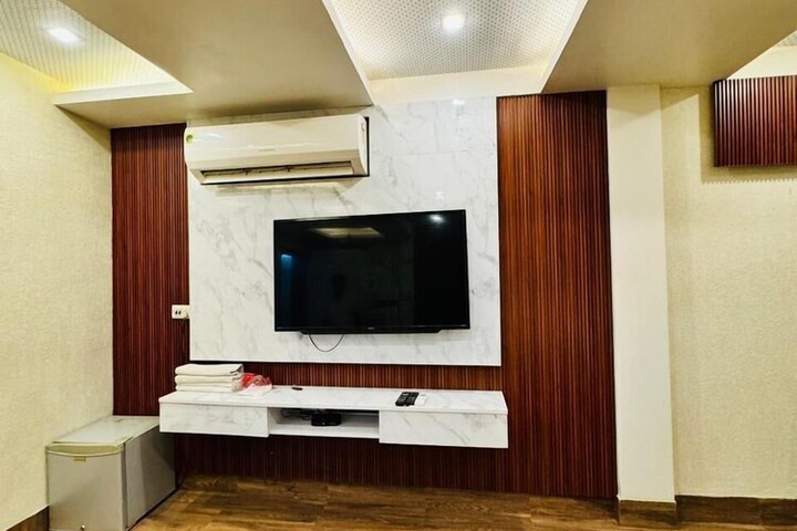 Room 79 of 79