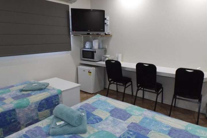 Room 2 of 13
