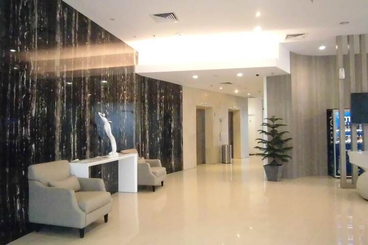 Lobby Photos