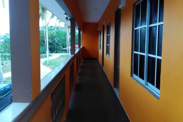Ballroom/Hall 19 of 30