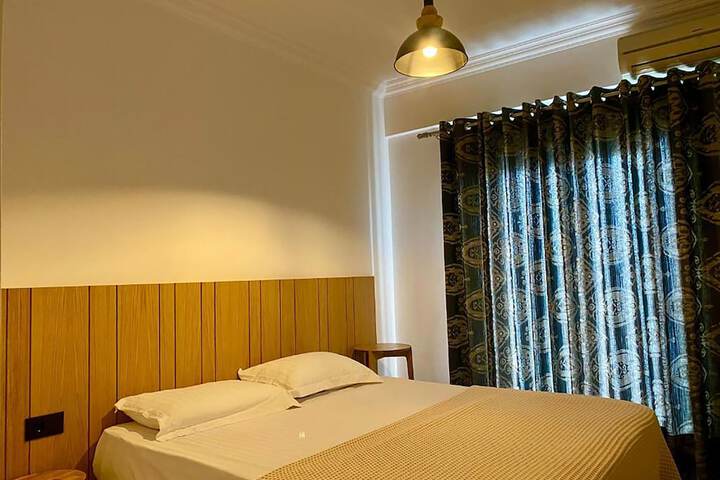 Room 35 of 138