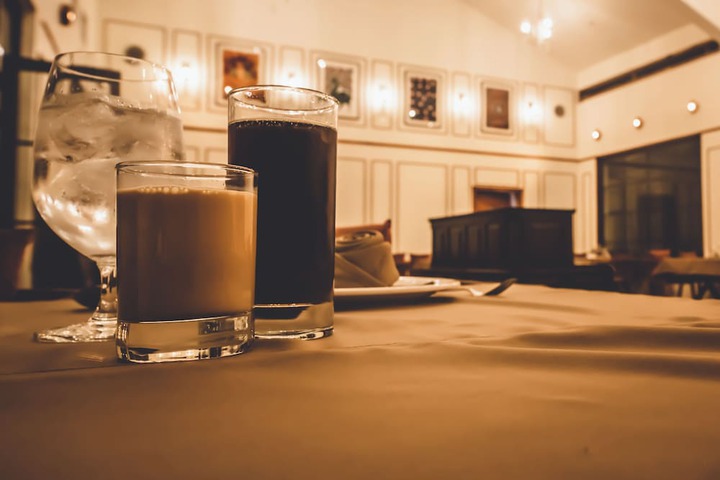 Dining 33 of 49
