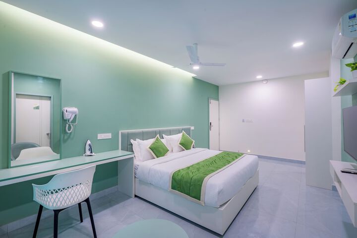 Room 5 of 49