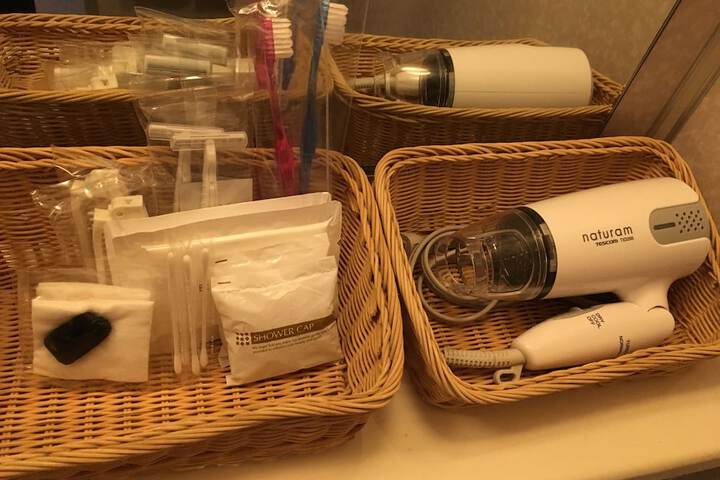 Clean Restrooms