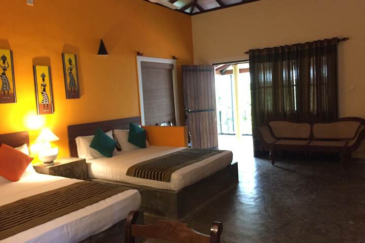 Room 3 of 13