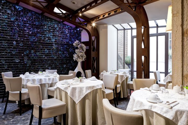 Breakfast/Coffee Service 56 of 68