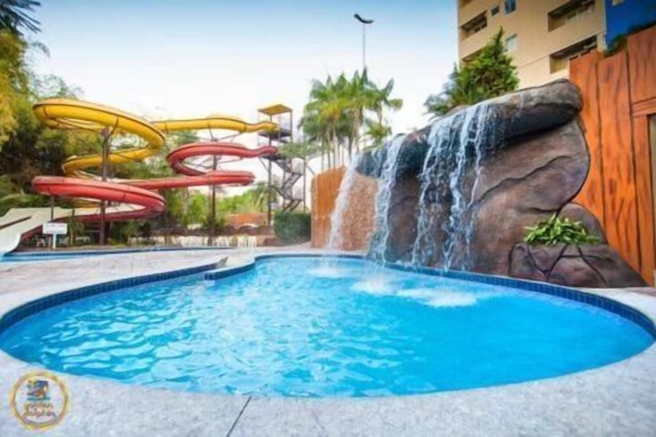 Hotel with Pool