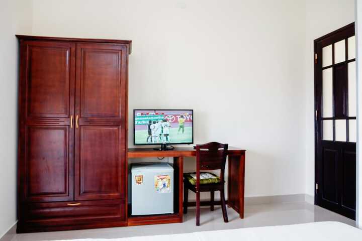 Room 33 of 55