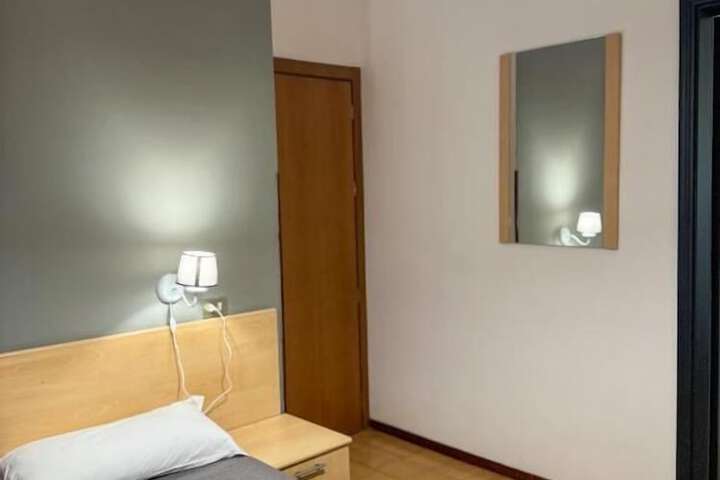Room 6 of 41