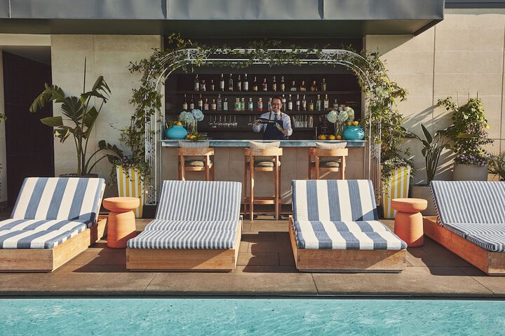 Pool 77 of 106