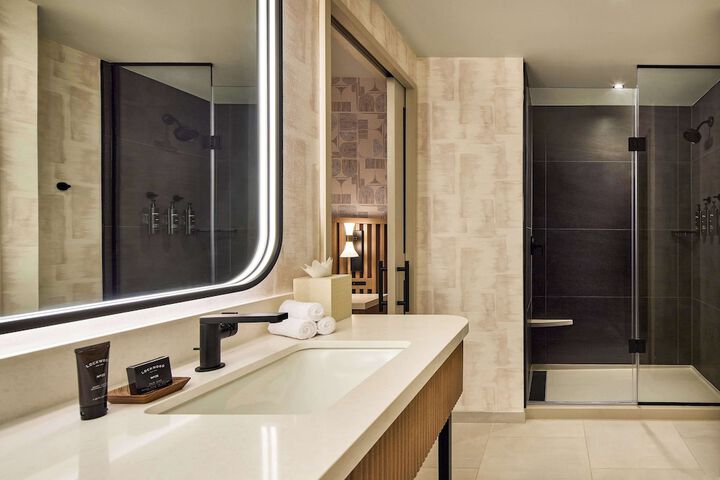 Bathroom shower