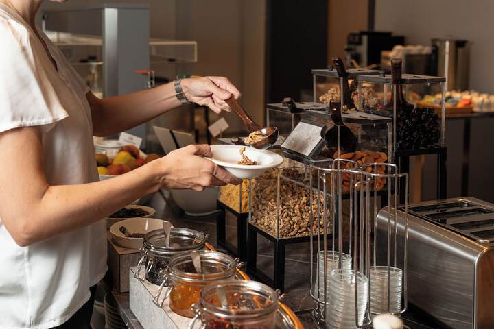 Breakfast/Coffee Service 44 of 71