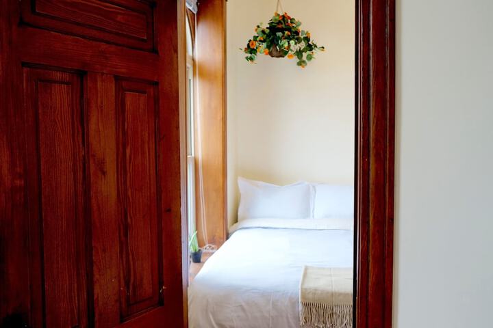 Room 2 of 15