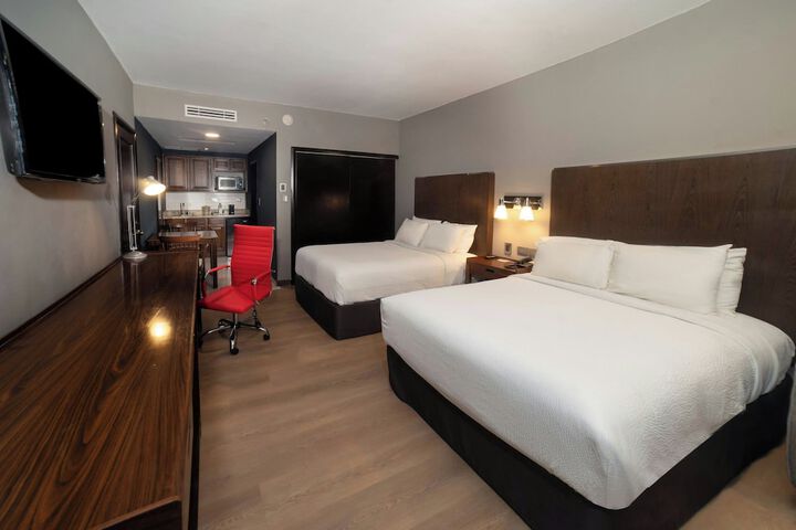 Room 22 of 77