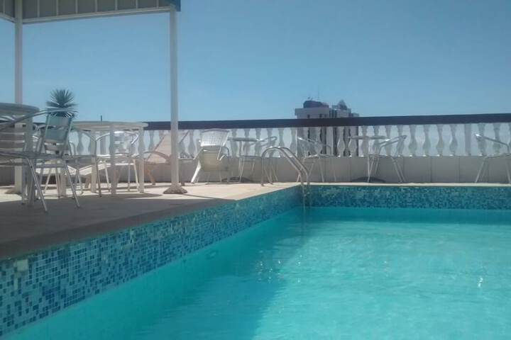 Pool 30 of 60