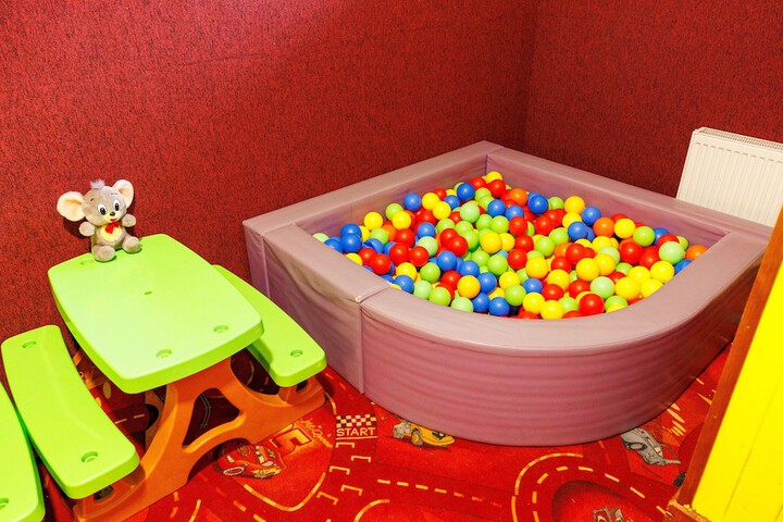 Childrens Activities 69 of 114
