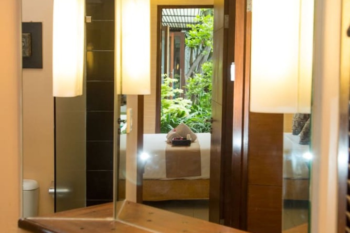 Clean Restrooms