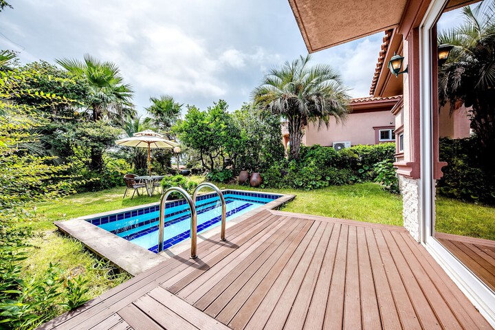 Terrace/Patio 36 of 67