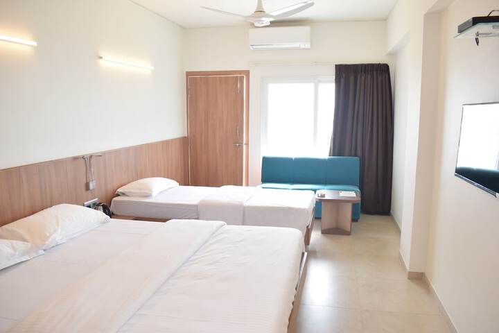 Room 9 of 54