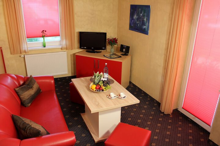 Room 18 of 66