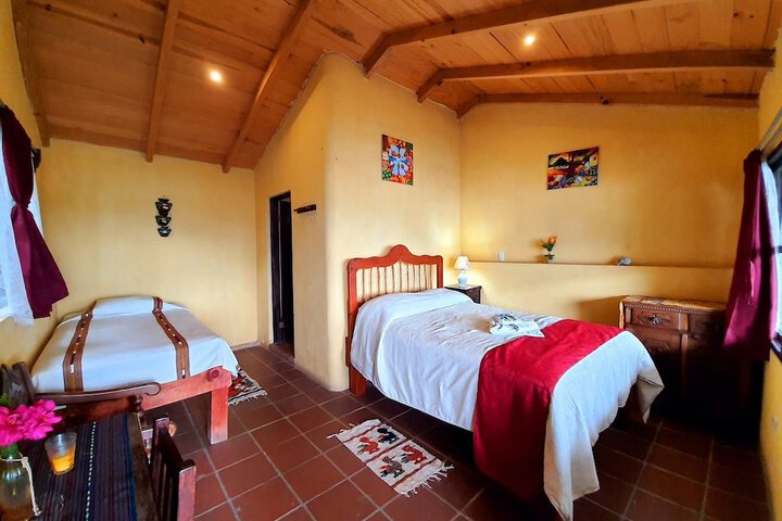 Room 4 of 17