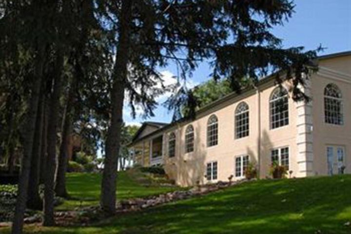 Hotel 7 of 40