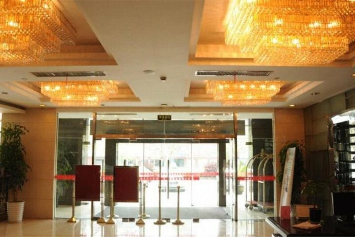 TAILONG BUSINESS HOTEL