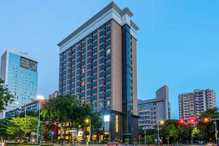 Hotel 64 of 71