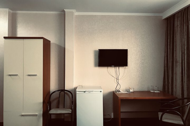 Room 10 of 47