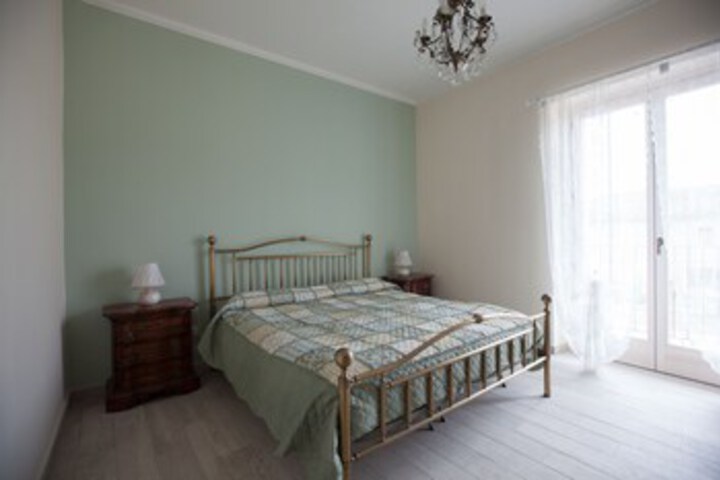 Room 22 of 25