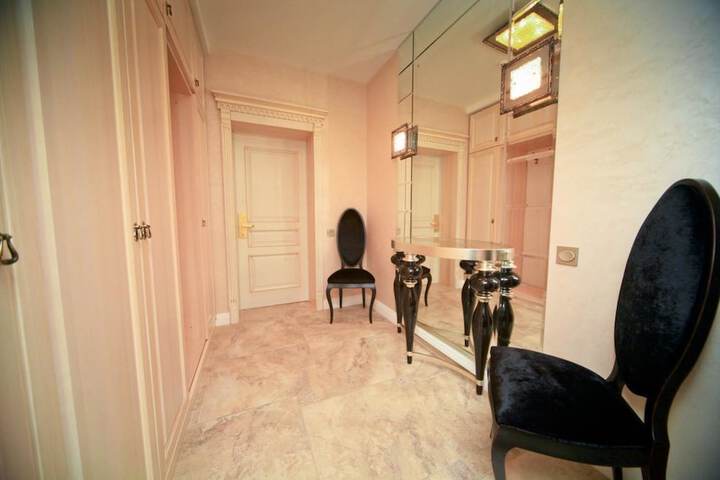 Room 20 of 54