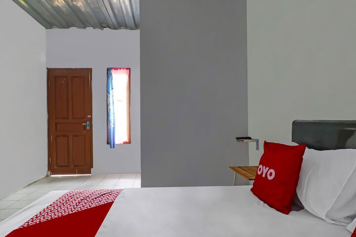 Room 16 of 21