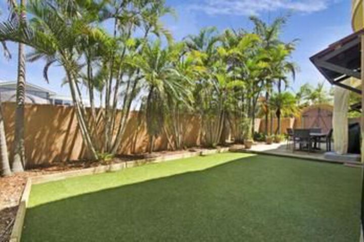 Property Grounds 26 of 28