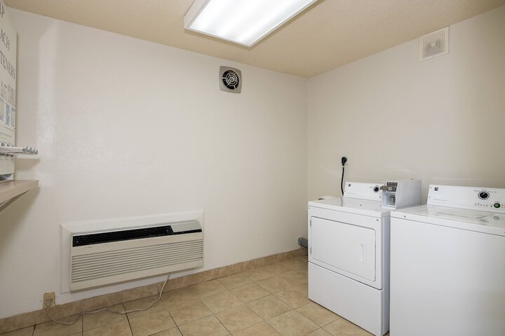 Room 19 of 25