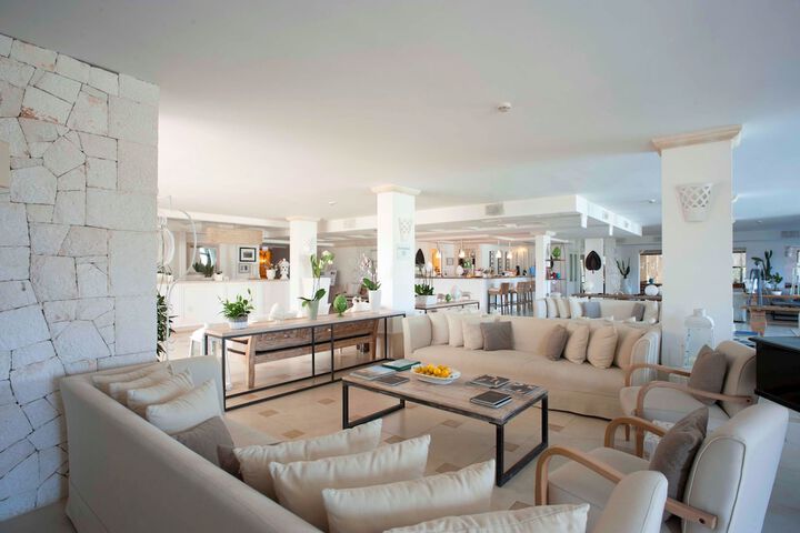 Lobby Entry
