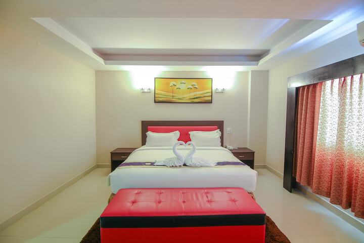 Room 8 of 25