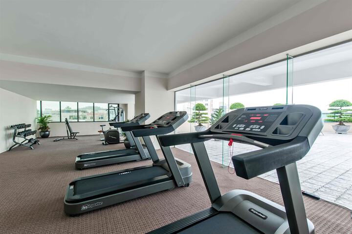 Health and Fitness 33 of 63