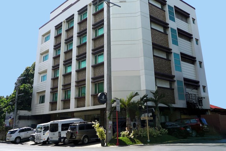 Hotel 43 of 46