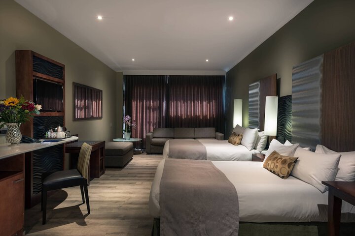 Room 9 of 75