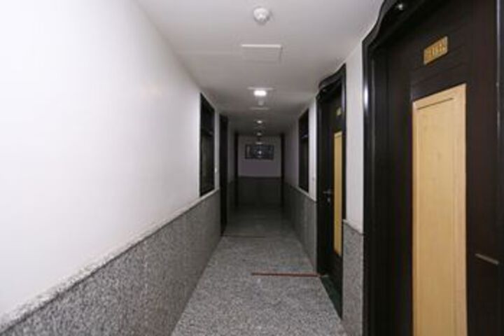 Ballroom/Hall 13 of 21