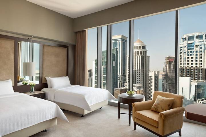 Room 10 of 218