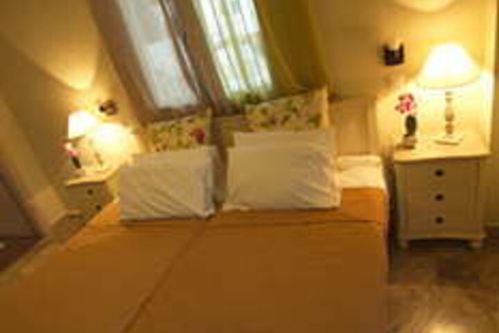 Room 17 of 30